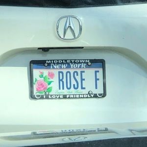 Meet your Posher, Rose